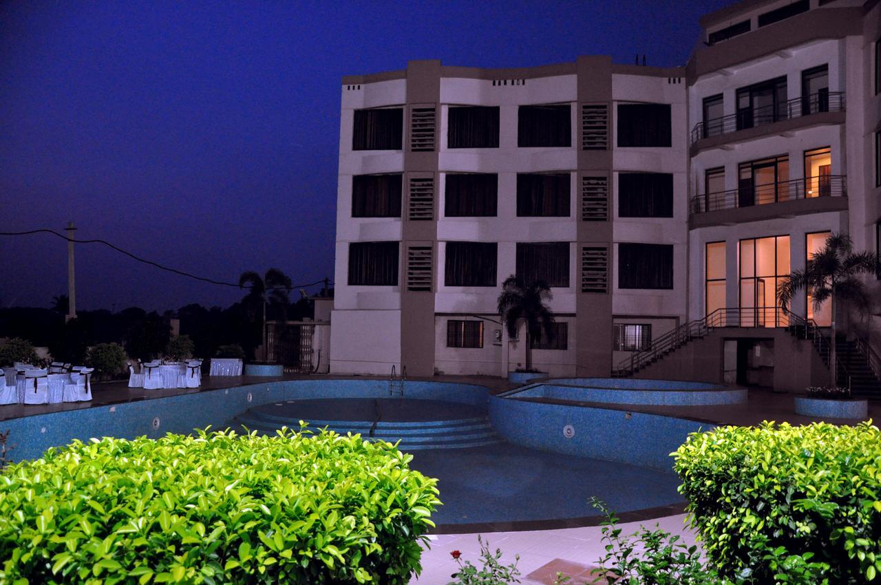 Hotel Suncity Palace Jharsuguda Exteriör bild