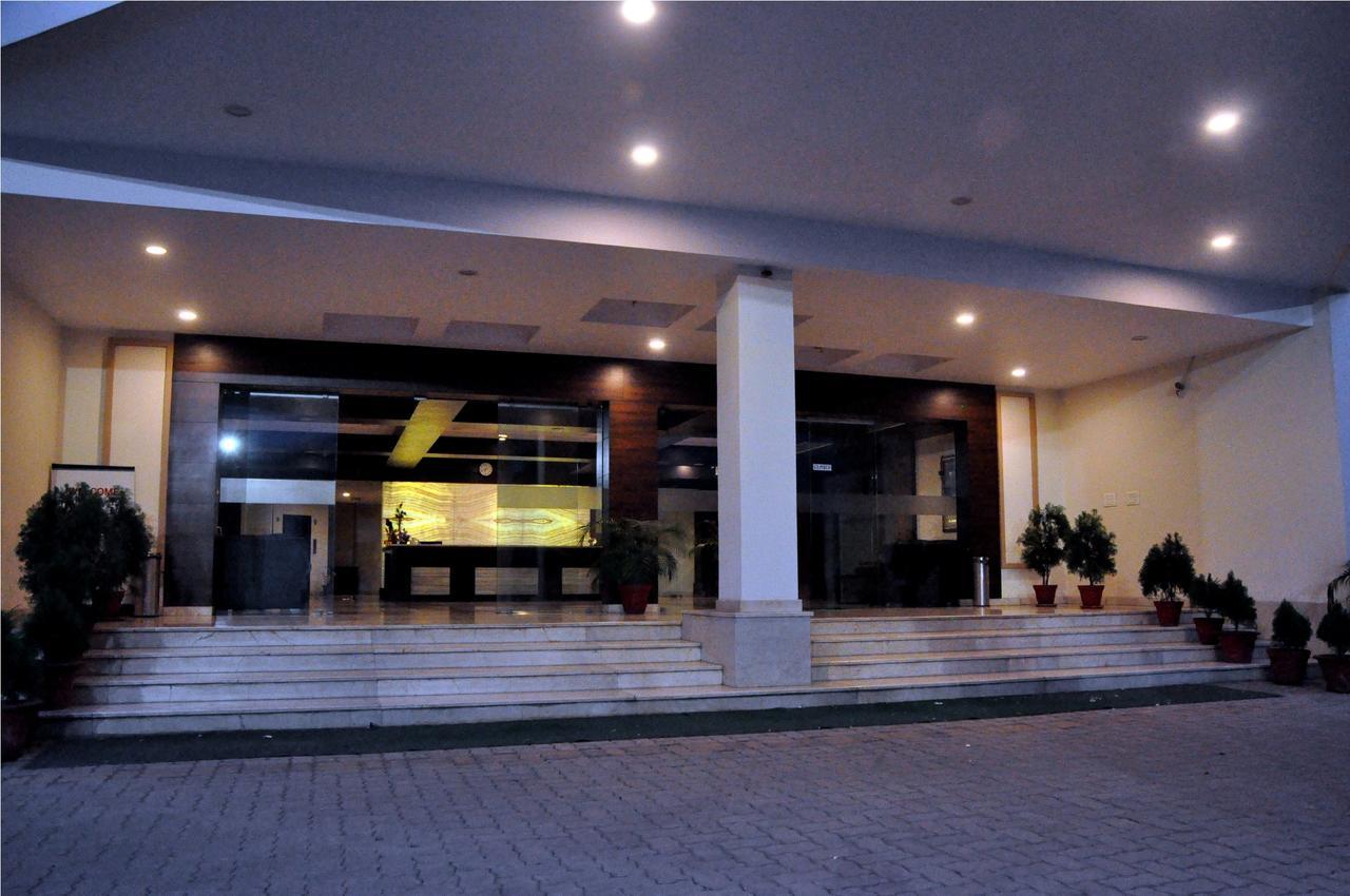 Hotel Suncity Palace Jharsuguda Exteriör bild